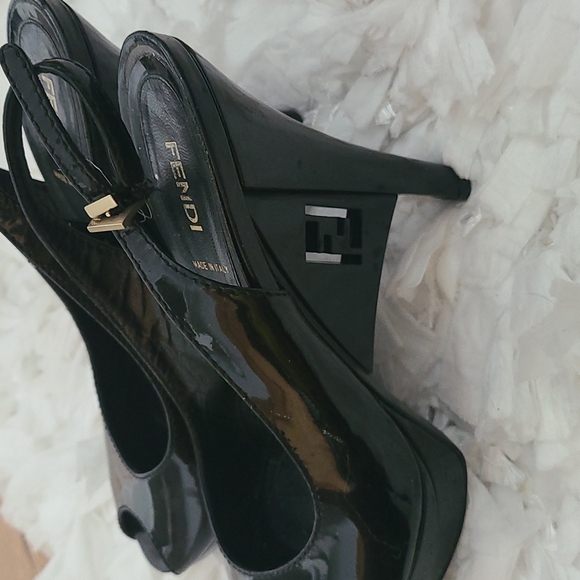 Fendi Shoes - Picture 2 of 3